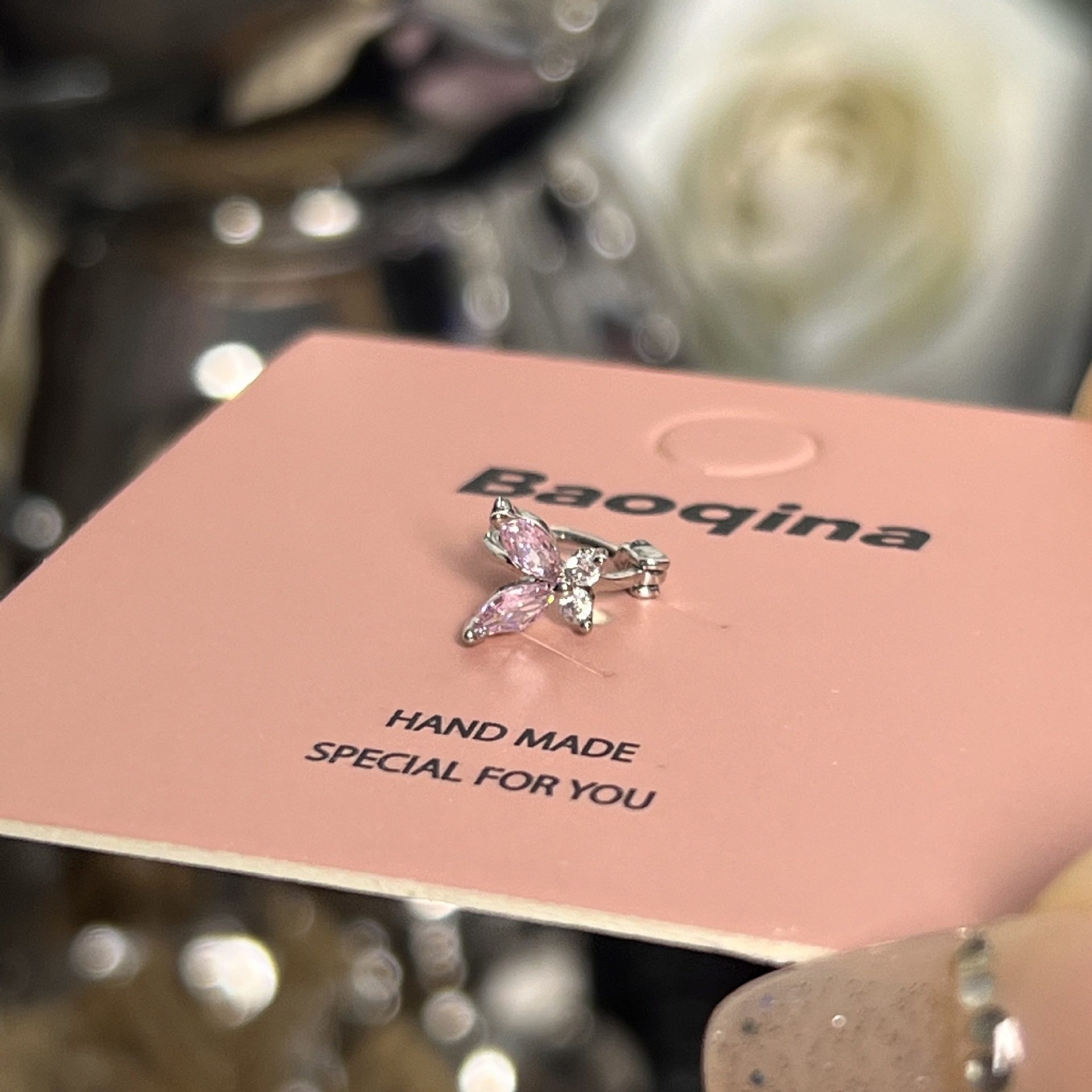 971 ピンクバタフライイヤーボーンバックル（シングル）