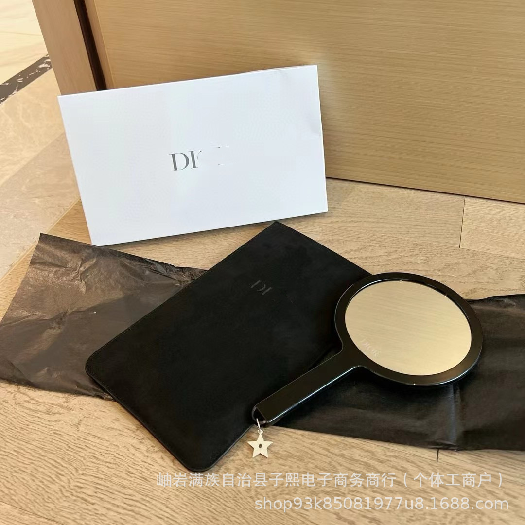 黒の正しい文字