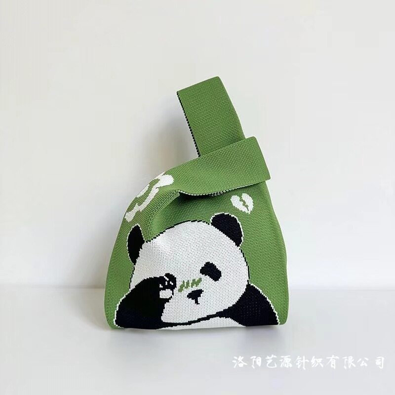 内気なパンダグリーン