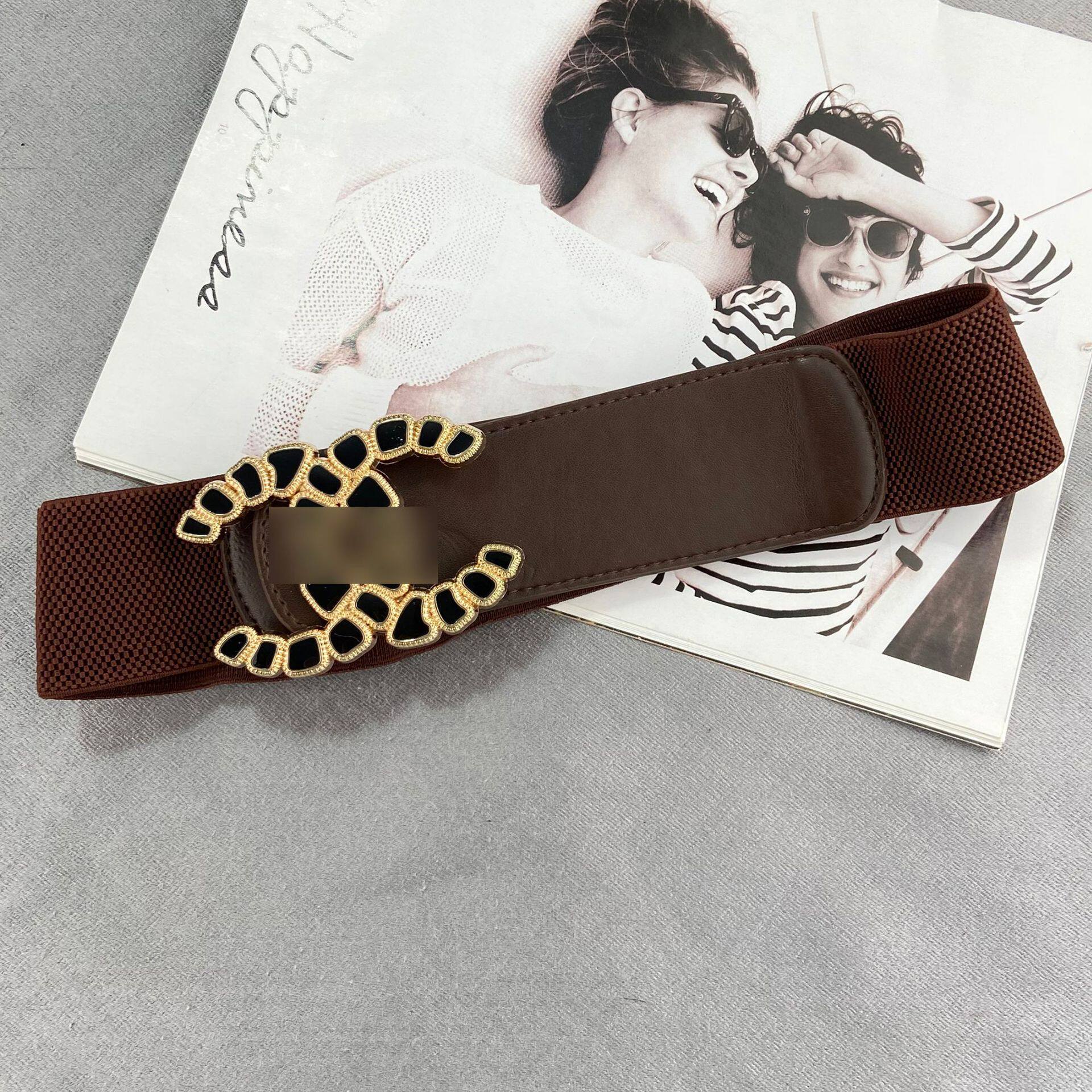 ブラウン(ダブルCブラックスクエア)