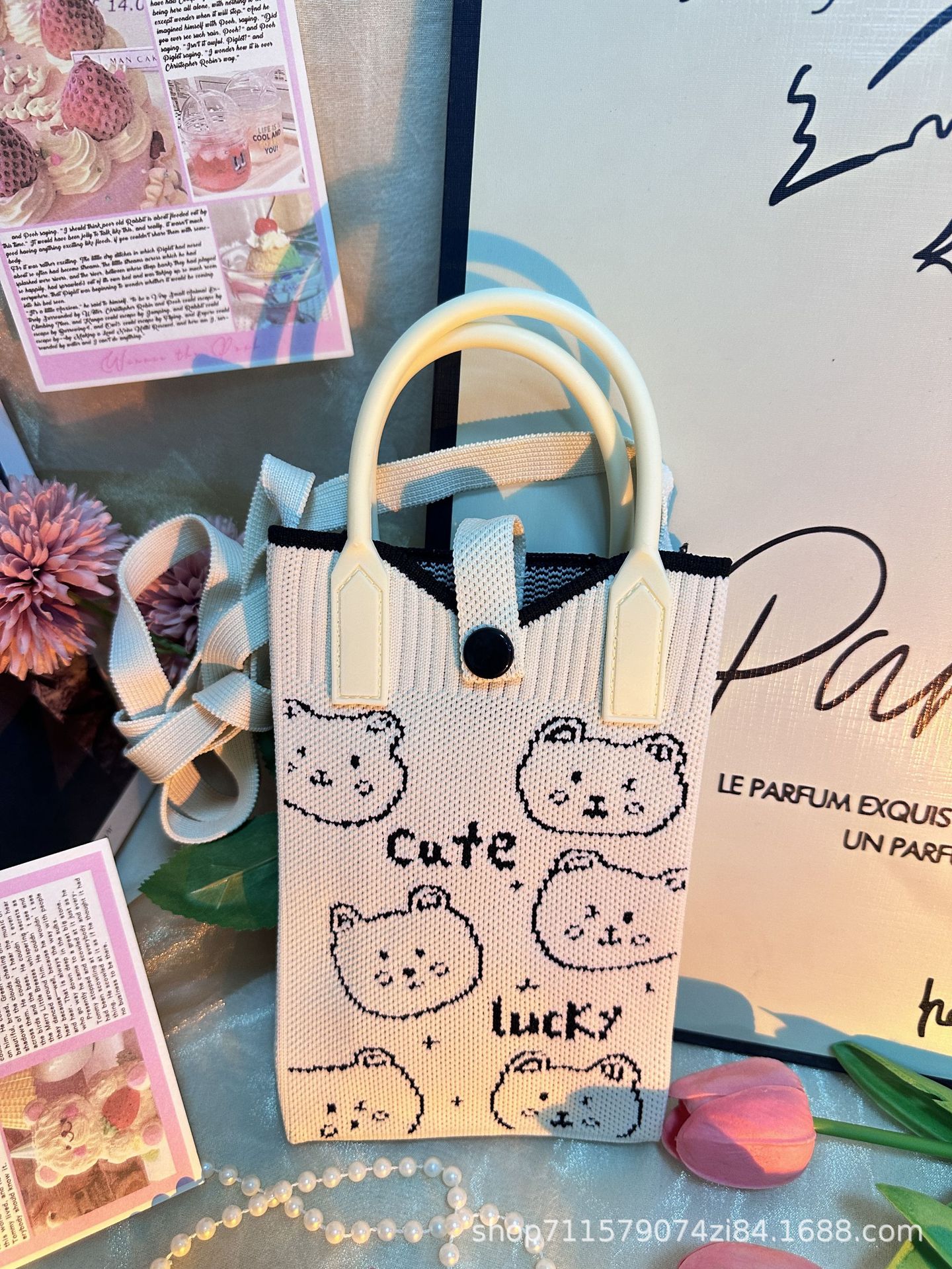 【シリコン+ショルダーストラップ】ラッキーベア