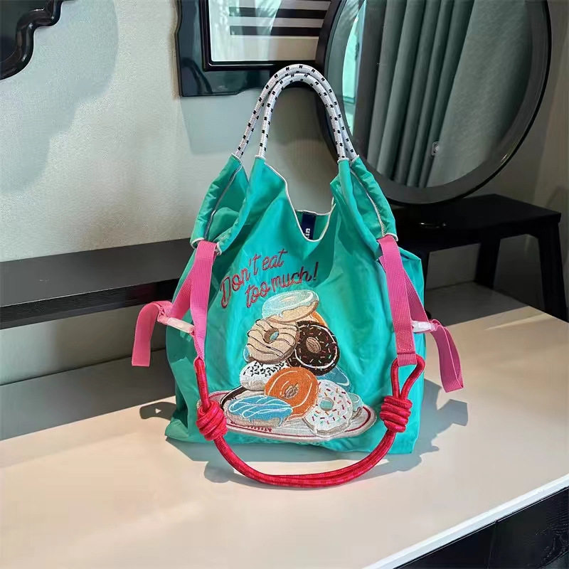 緑のパンテーブル