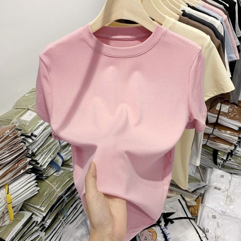ピンク