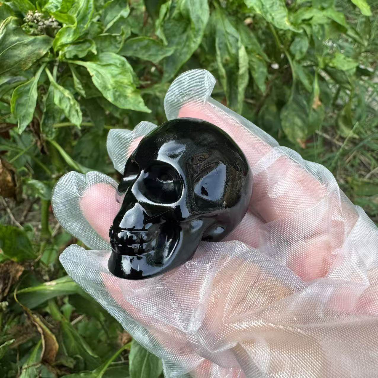 黒曜石 (こくようせき)