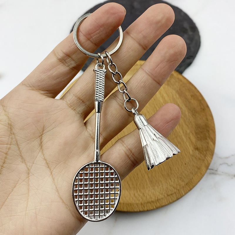 新品バドミントン