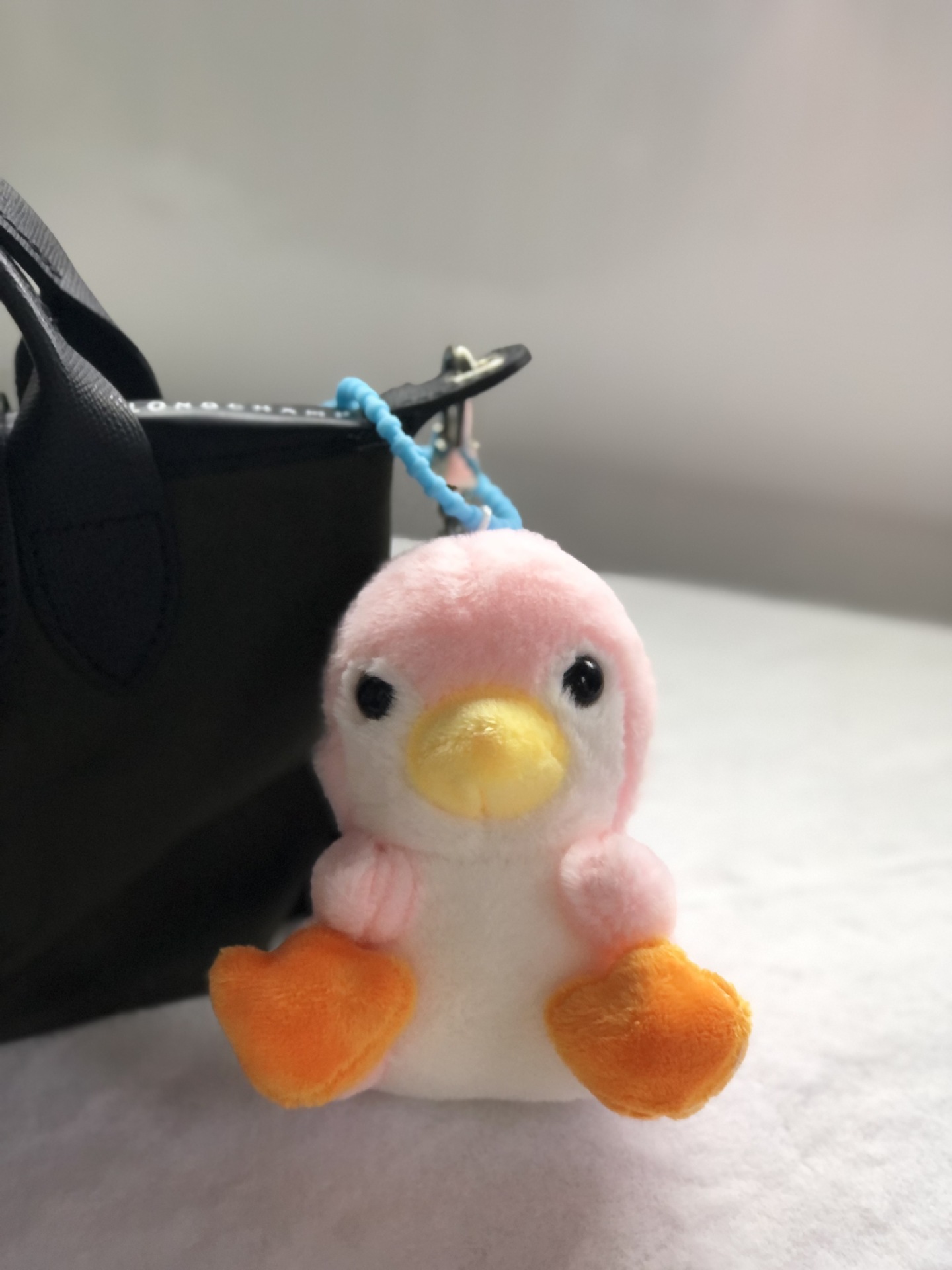 ピンクのペンギン