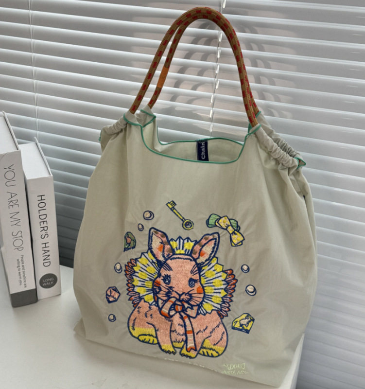 ライトグレー・ドラゴンラビット