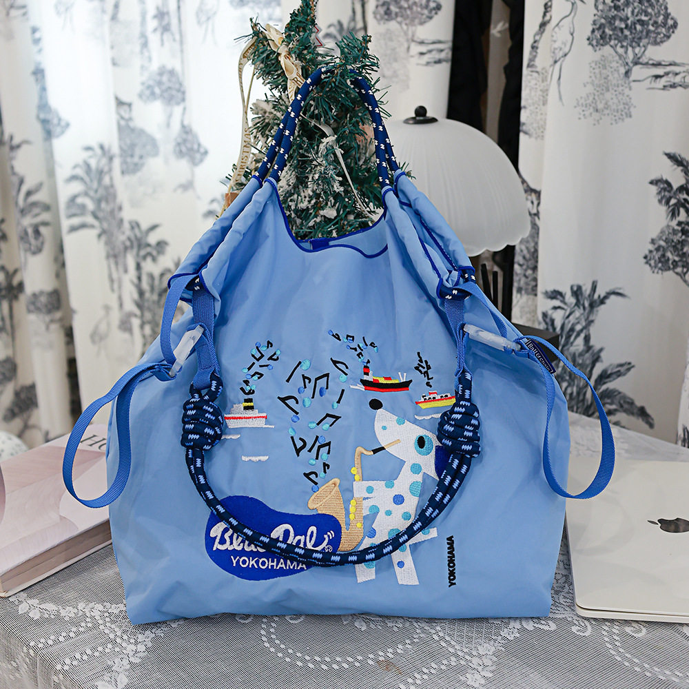 スカイブルー・ミュージックドッグ（ショルダーストラップを除く）