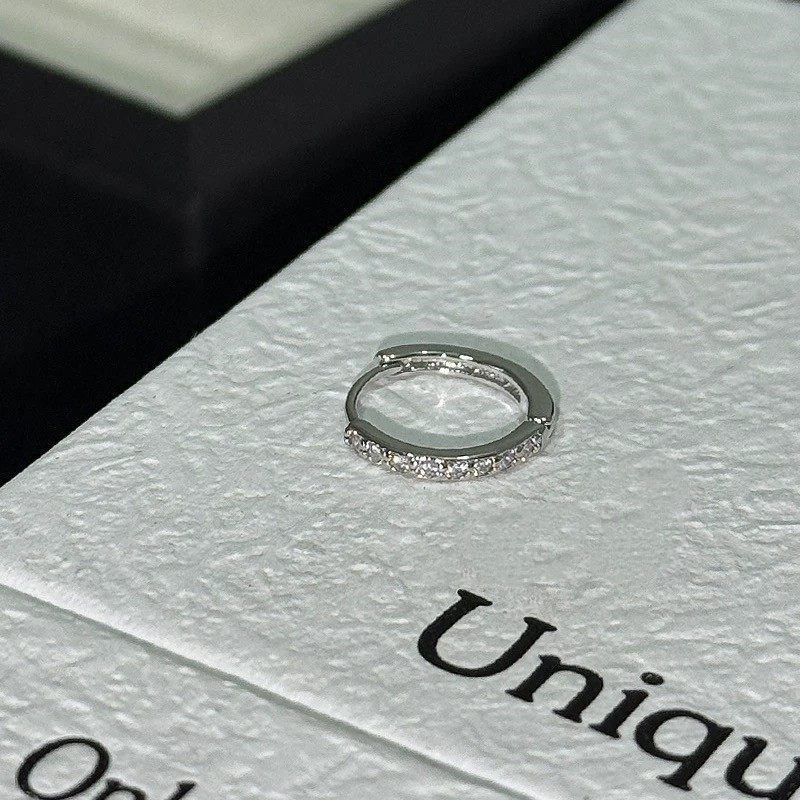 ダイヤモンド イヤリング シングル