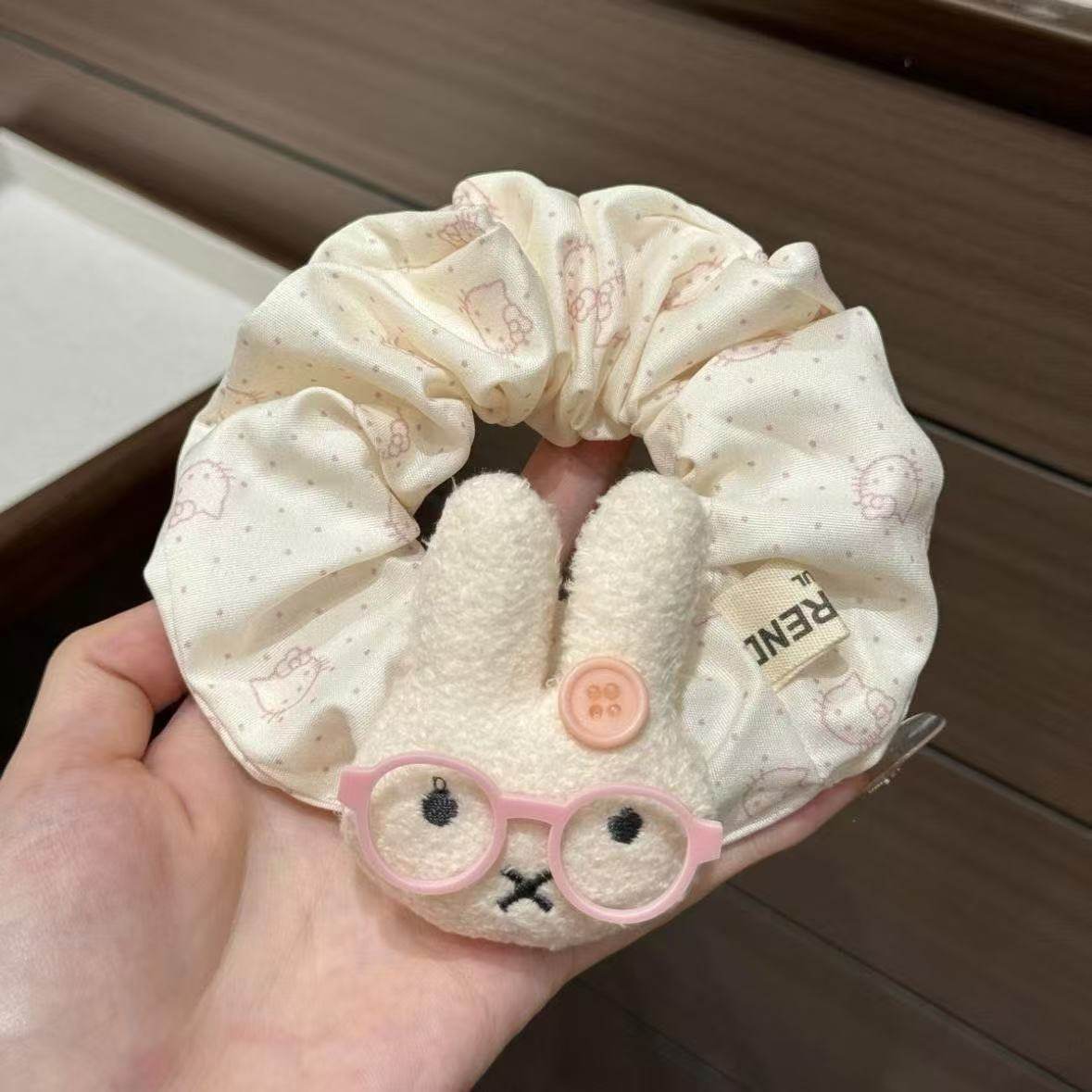 7020m フェイトゥ猫ヘアゴム・ピンクメガネ