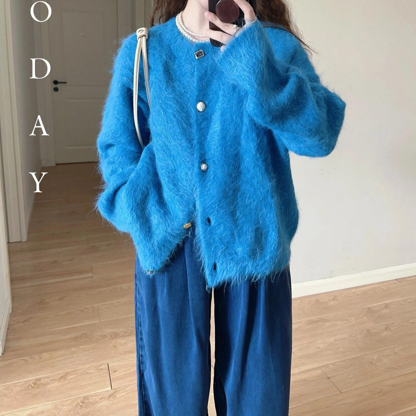 クラインブルー