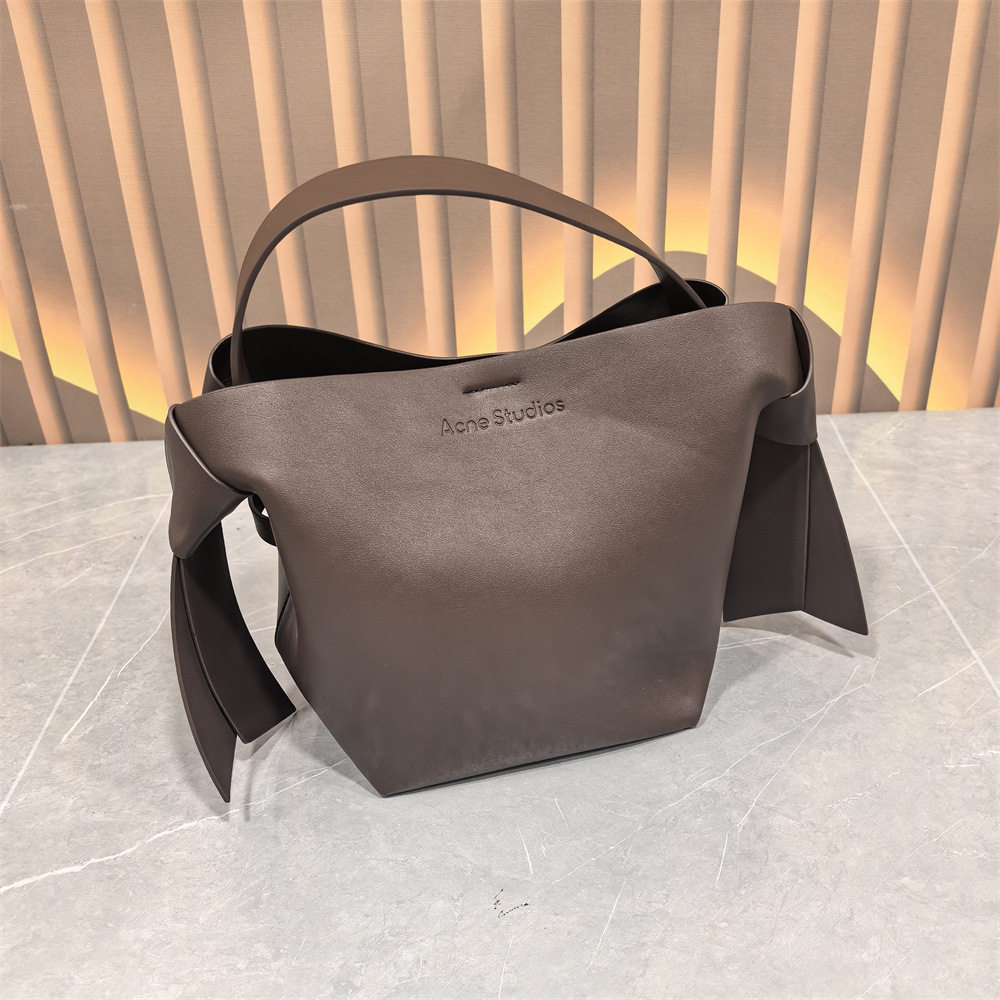 ブラウン（ロゴ入り）