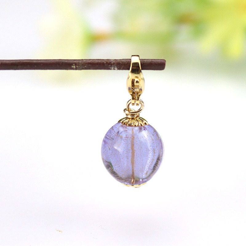 ライトパープルゴールドフォイルエッセンシャルオイルビーズペンダント（ロブスタークラスプスタイル）