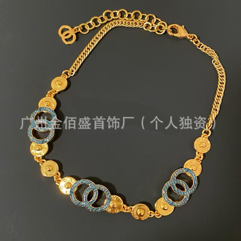 J013