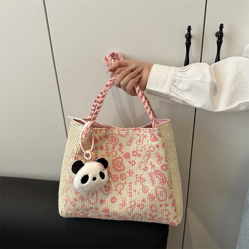 ピンク+ペンダント