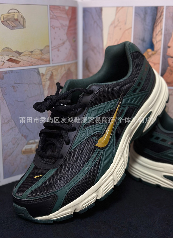 I ブラック グリーン イエロー HQ3611-010