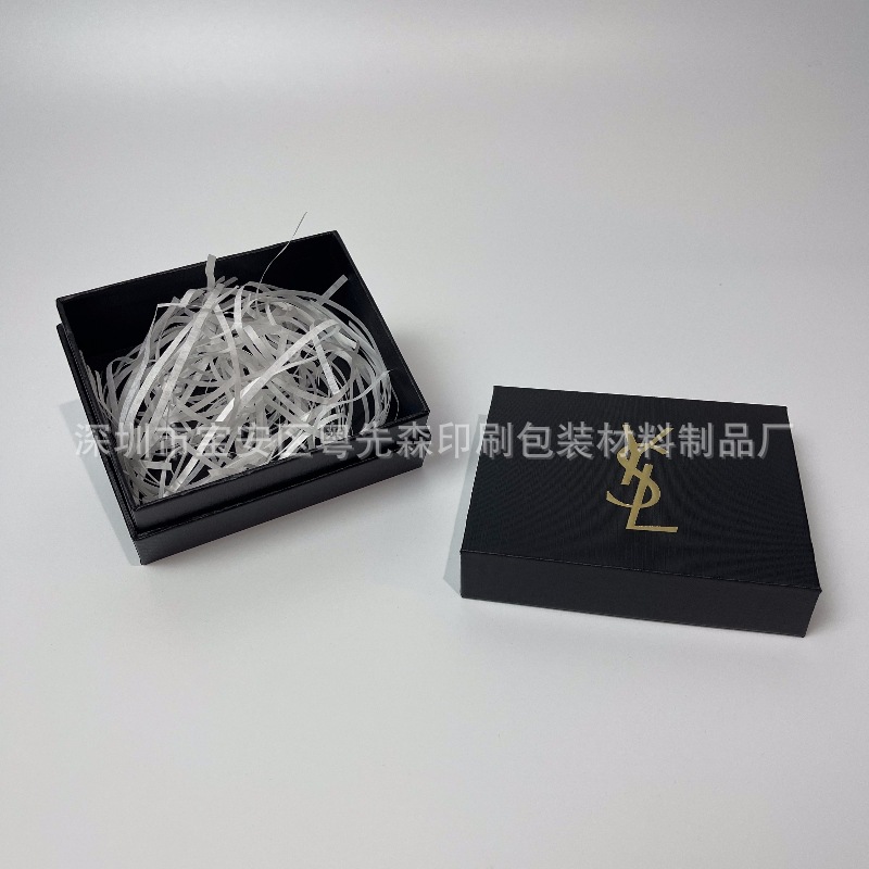 口紅ボックス + ラフィーバー