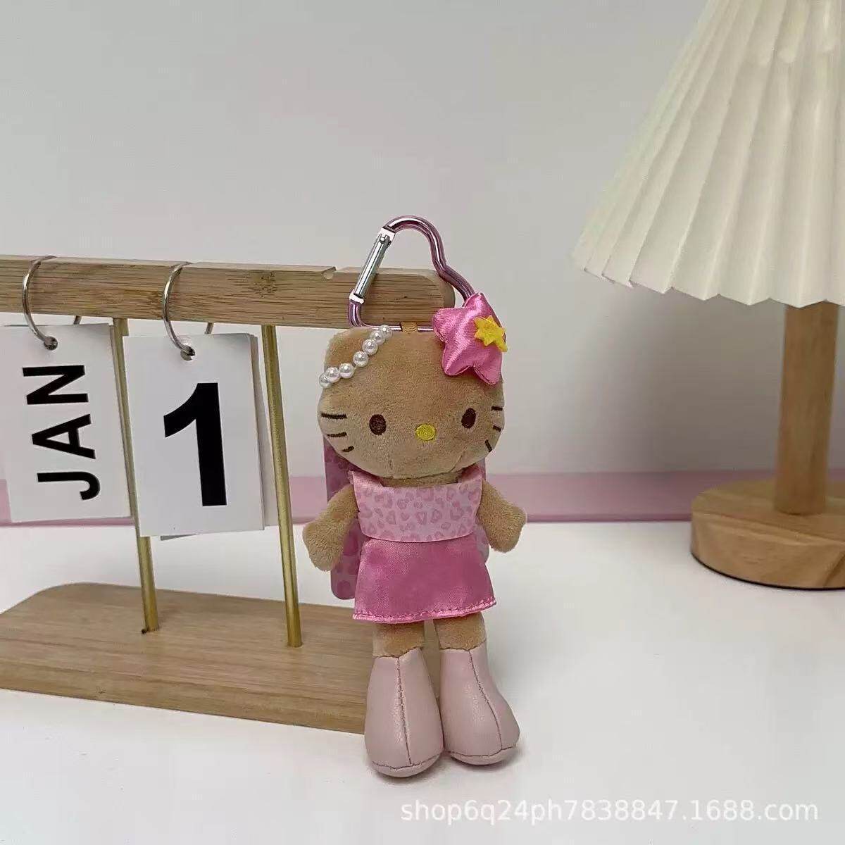 長い脚の黒革ピンクkt