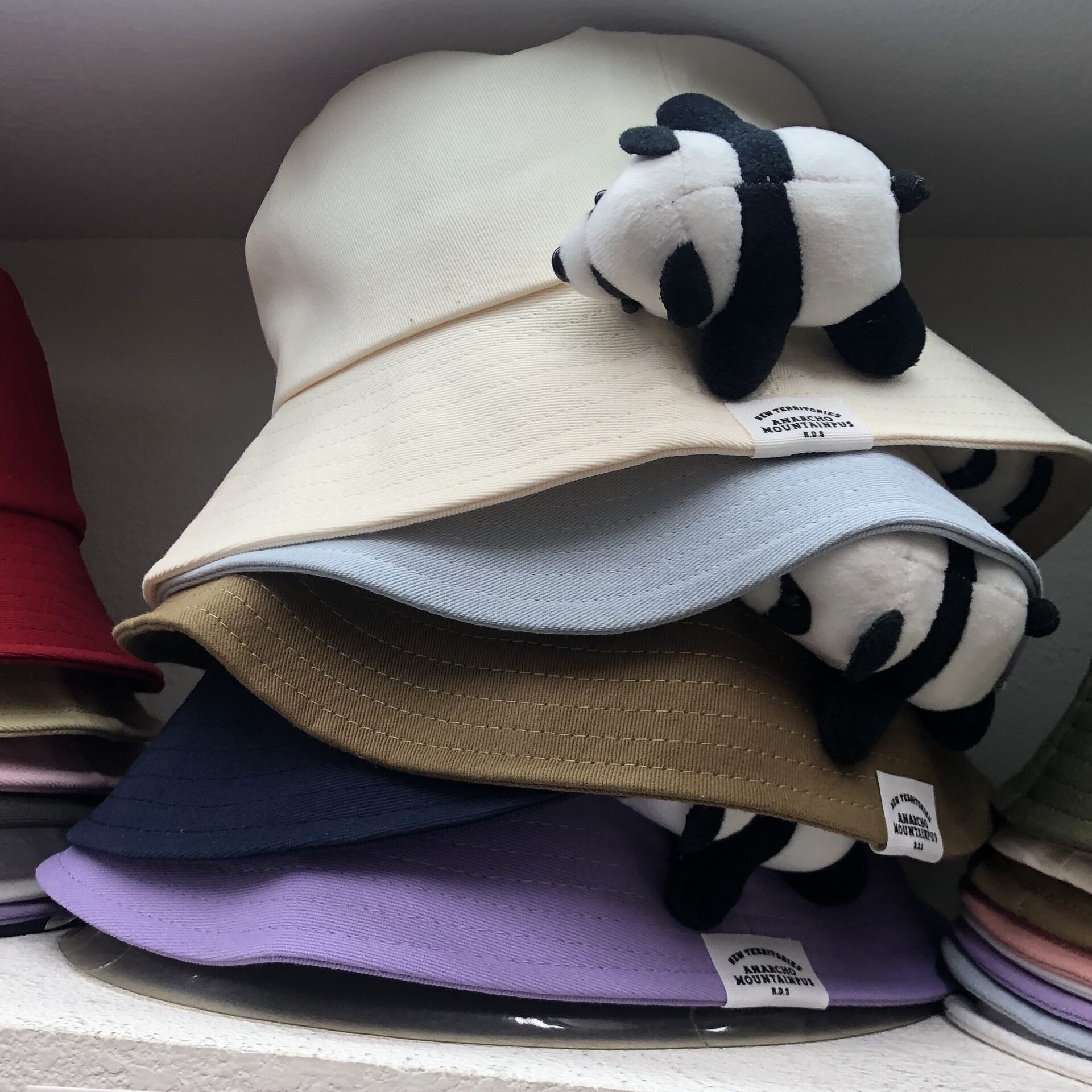 ネイビーブルー