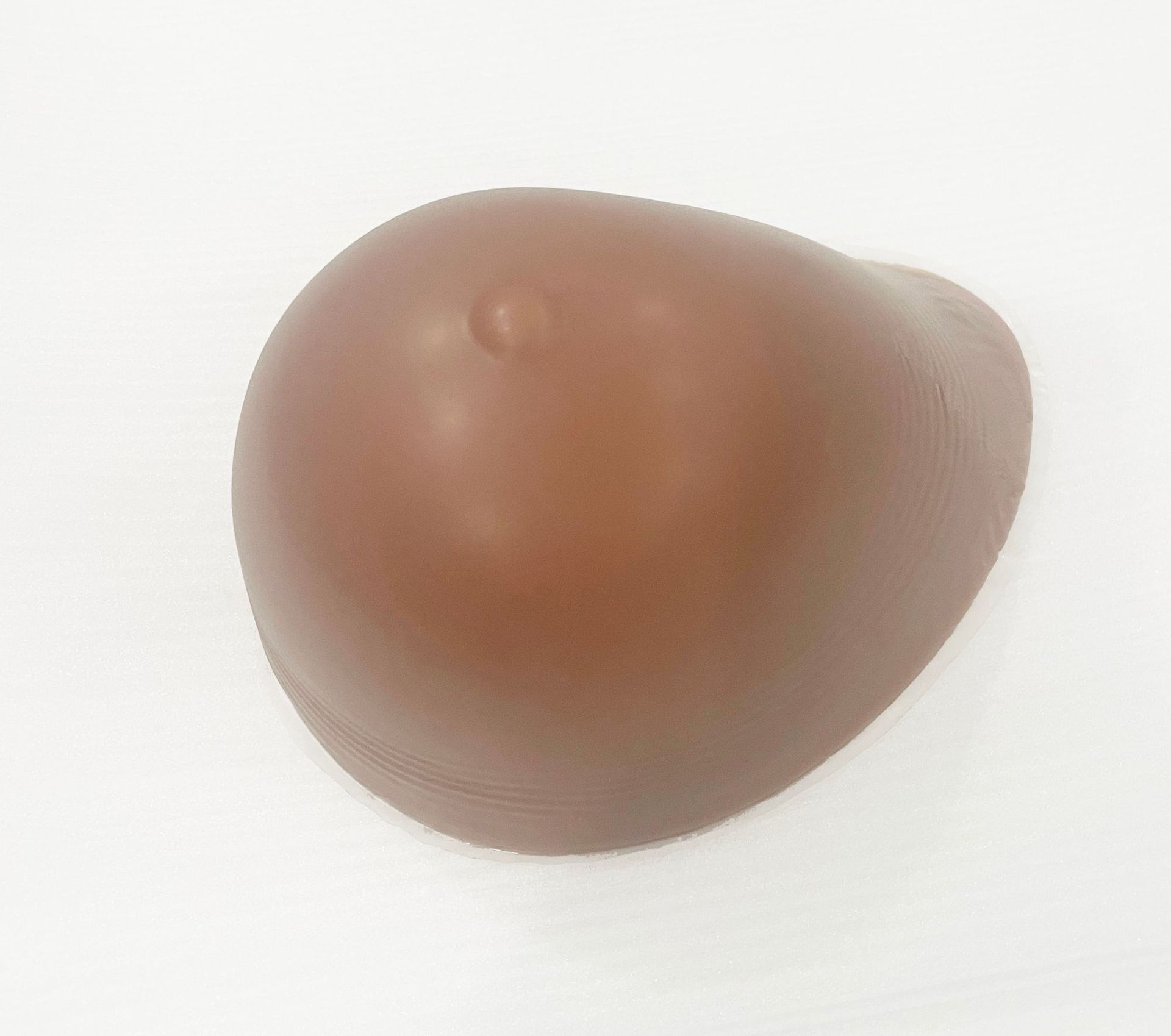 ブラウンブラック