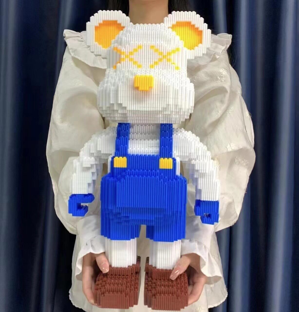 特大ブルーストラップ暴力的なクマ