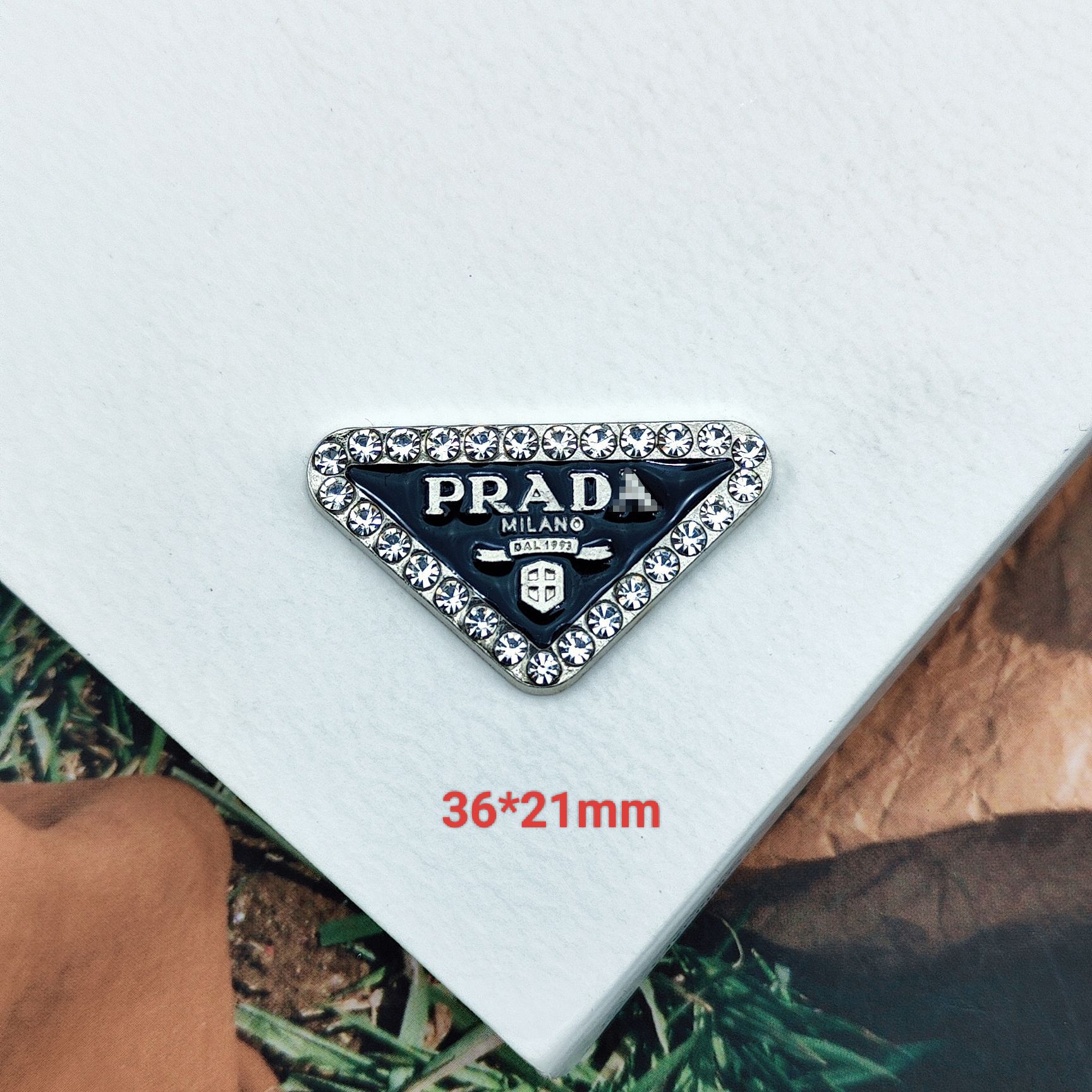 9#36×21mm ダイヤモンドシルバー+ブラック