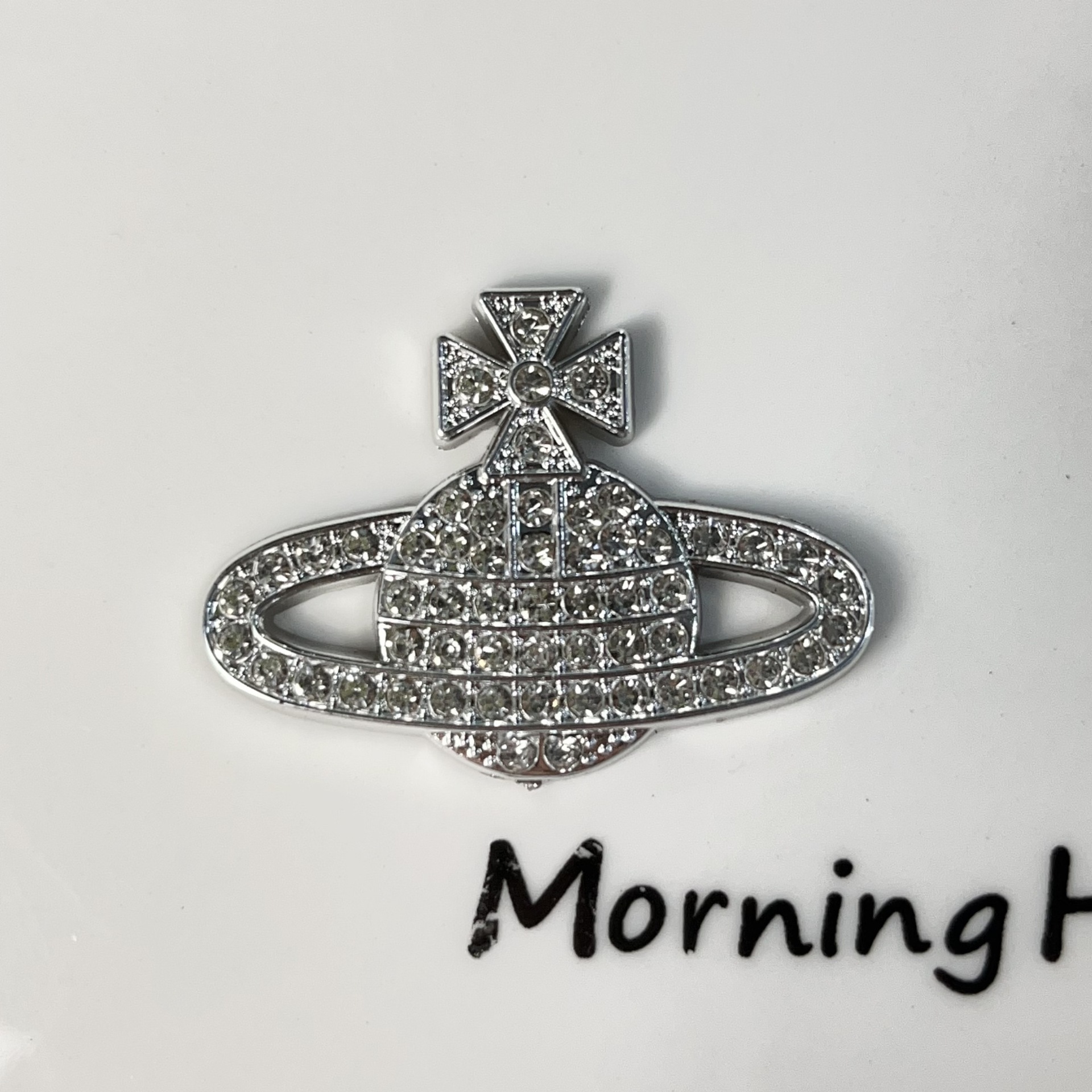 ミディアムサターンシルバー 38×28mm