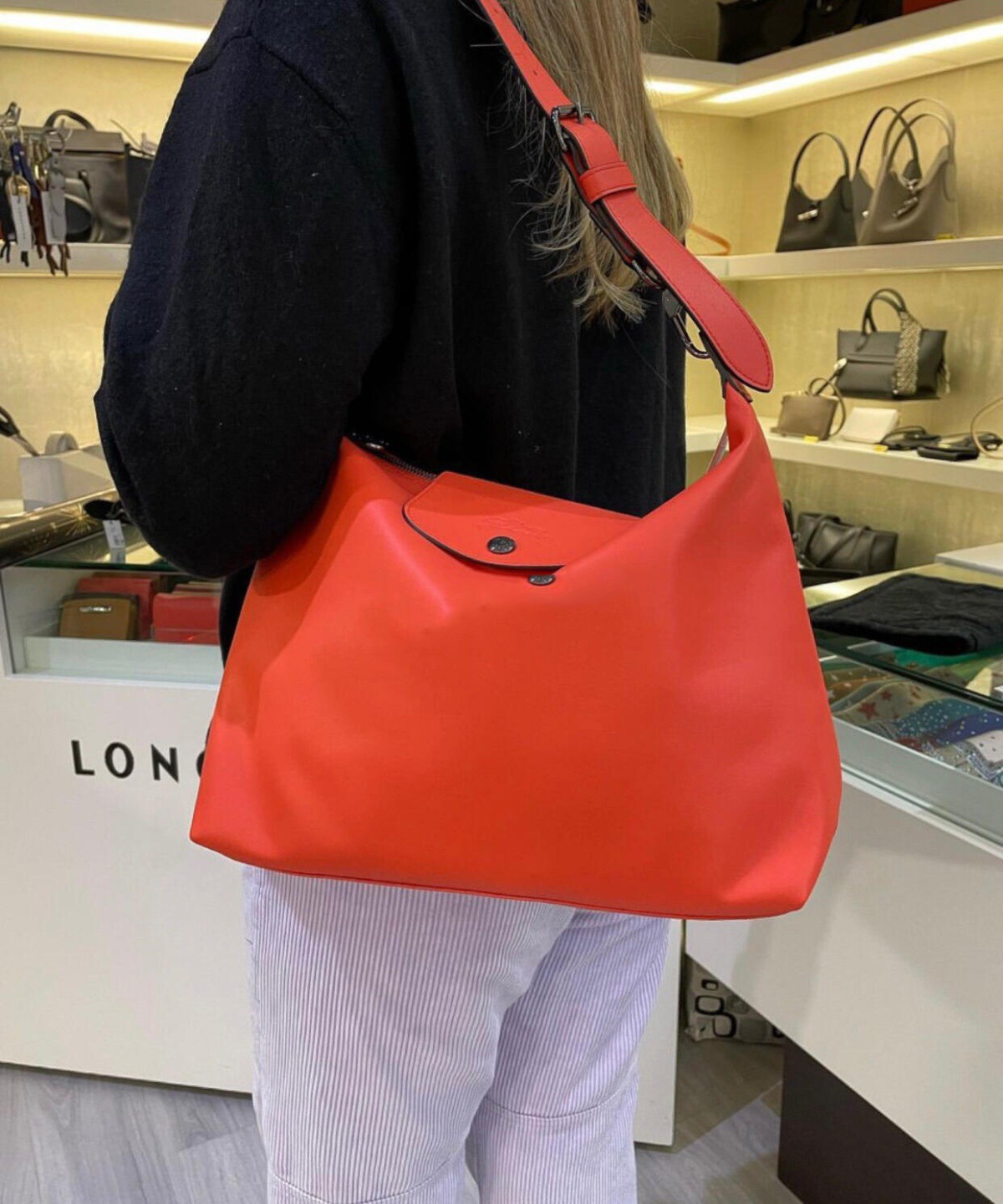 オレンジレッド