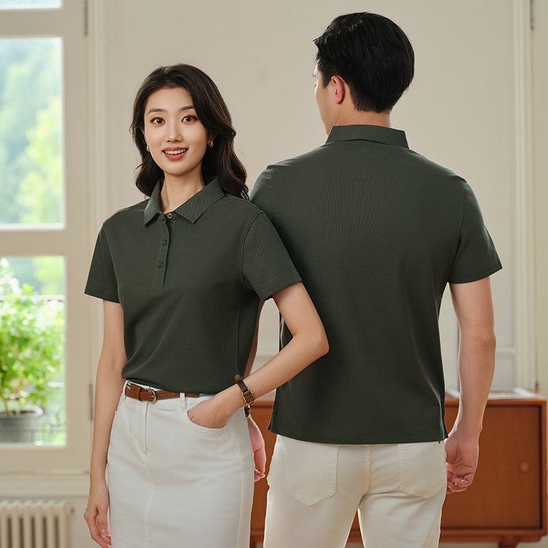 オリーブグリーン