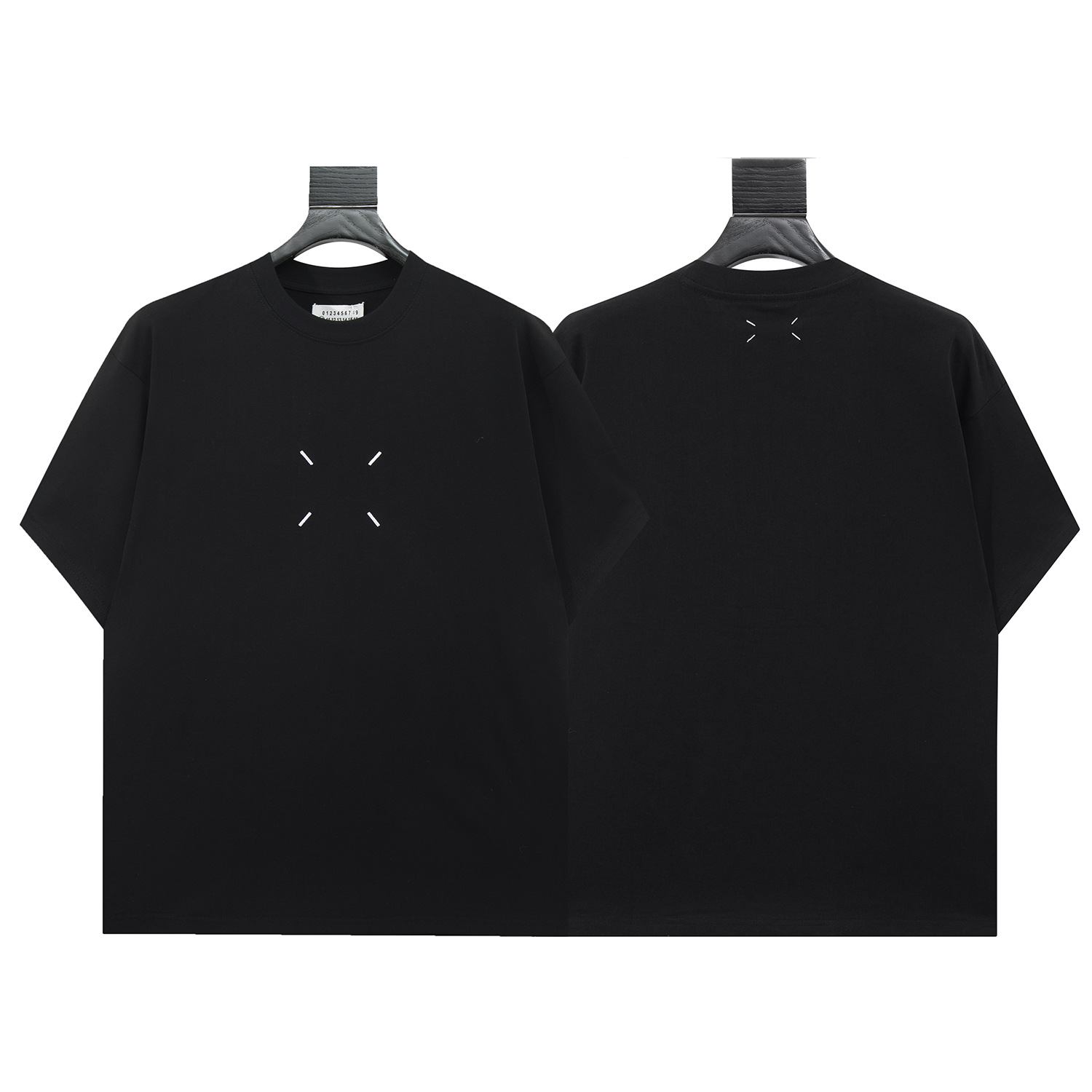 ブラック 7028