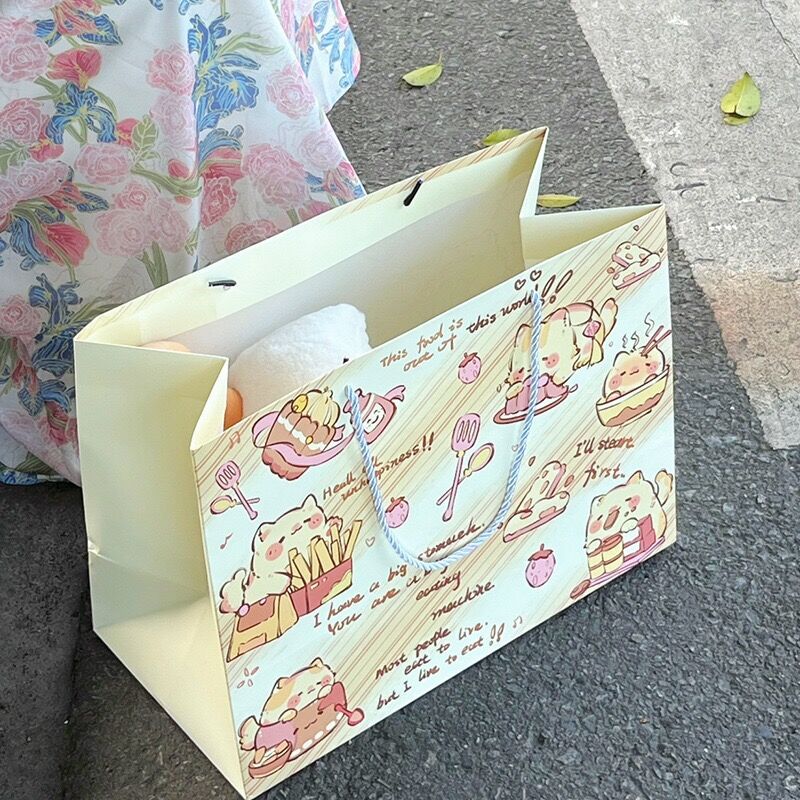 豚を食べる白い紙トランペット (30cm * 12cm * 24cm)