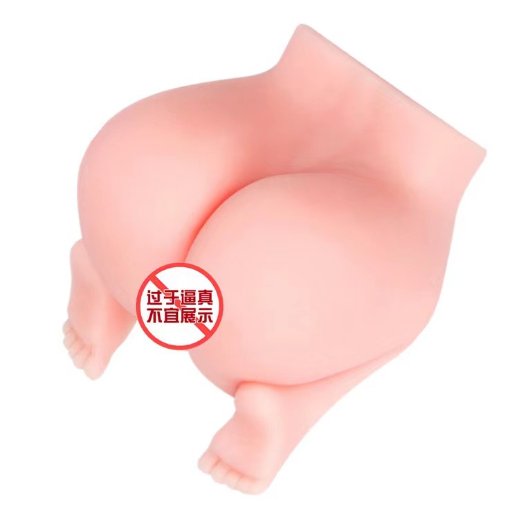 ひざまずく美しさ