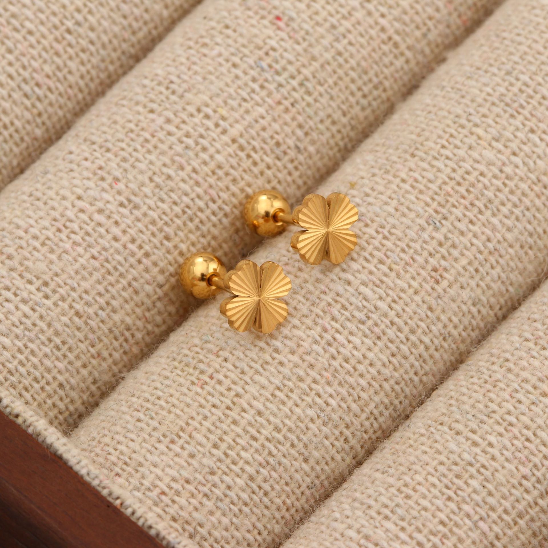 幸運の花のペア（箱入り）