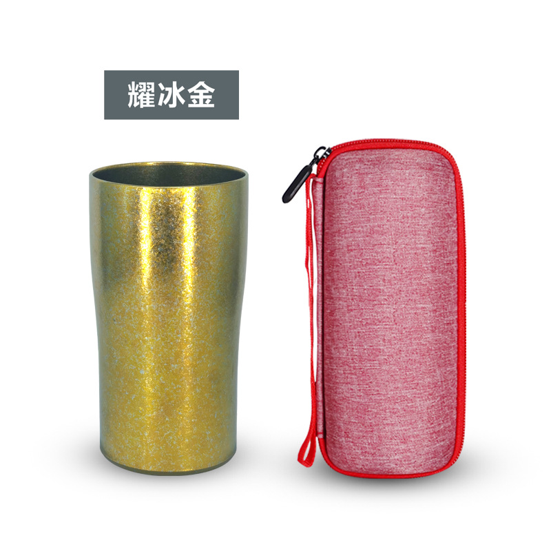 ビールグラス耀氷金 + 赤いハンドバッグ