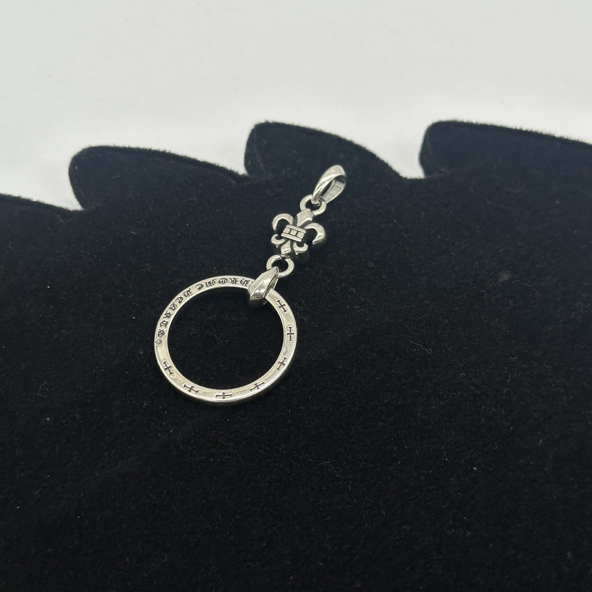 シングルペンダント 81