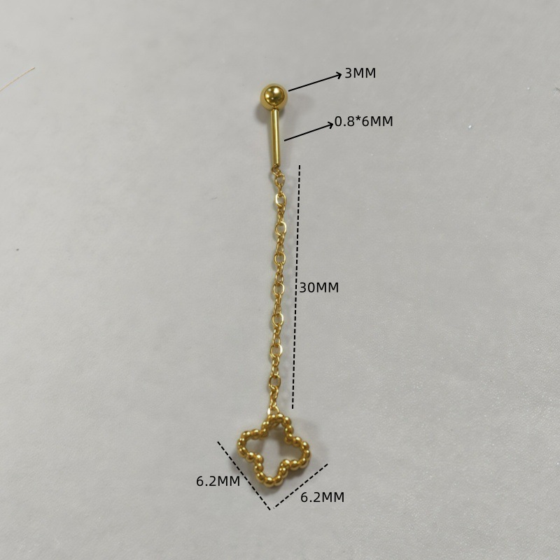 黄金の四つ葉のクローバーのイヤリング 1