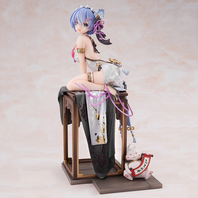 新品箱入りチャイナドレス レム | 高さ 22cm