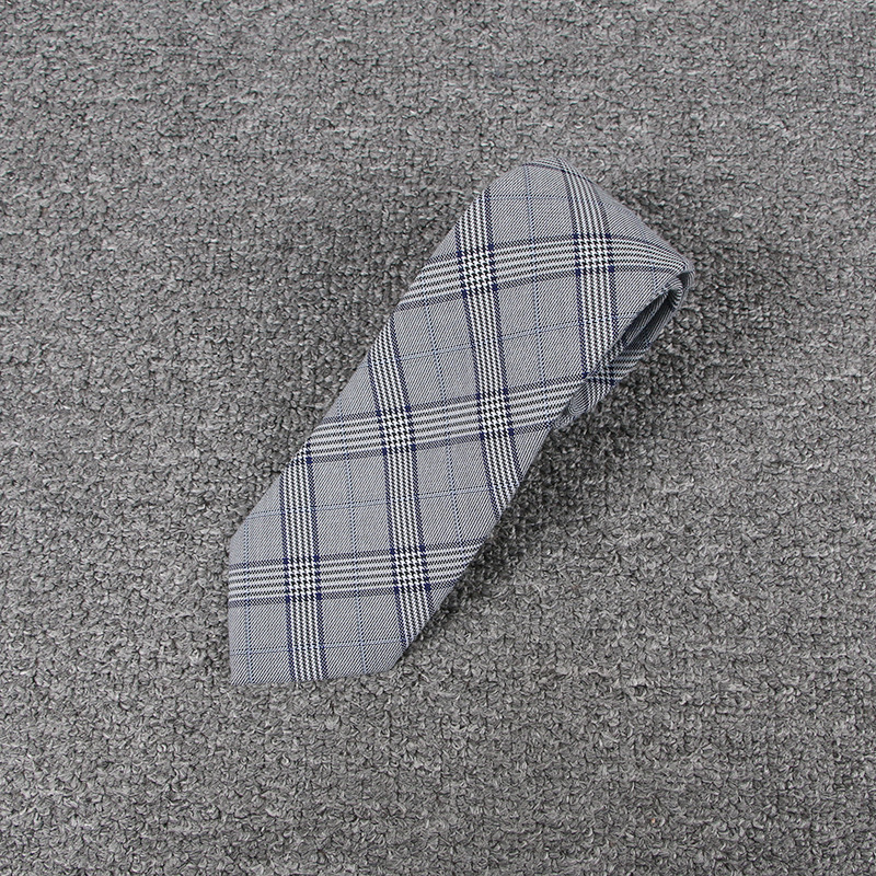 白間ブルーネクタイ (d)