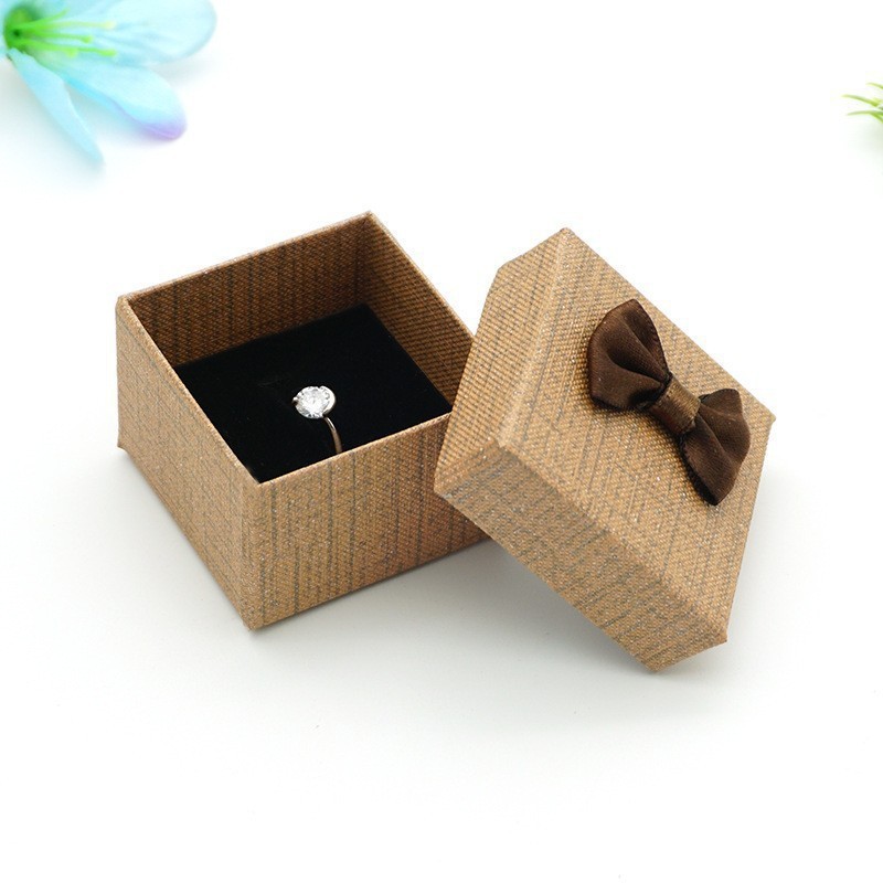 褐色; リング-ピアス用:5*5*3.5cm