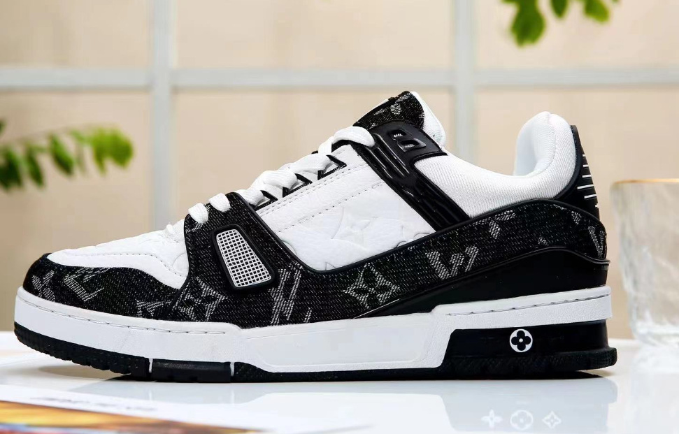 ロバのブランドの古典的な黒と白